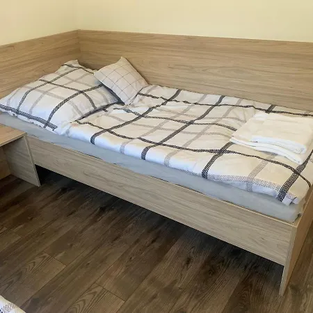 Apartment Poganyko Vendeghaz 1 *