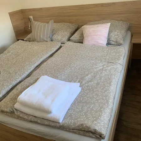 Apartment Poganyko Vendeghaz 1